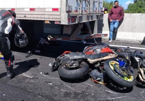 7 motociclistas muertos deja accidente en la México-Cuernavaca