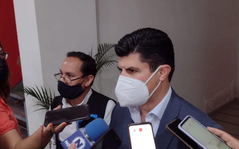 PABELLON DE ARTEAGA CANCELA CONCIERTO DE LALO MORA #Aguascalientes #LaloMora