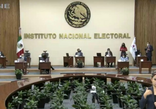 Consejeros del INE Rechazan Persecución Penal