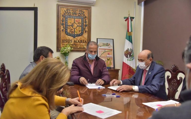 FORMALIZA JAAL LA ADQUISICIÓN DE PREDIOS PARA PONER FIN A PROBLEMAS SOCIALES