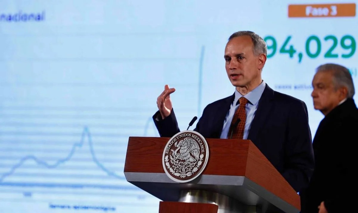 La pandemia podría llegar a su fin con Omicron, predice Gatell