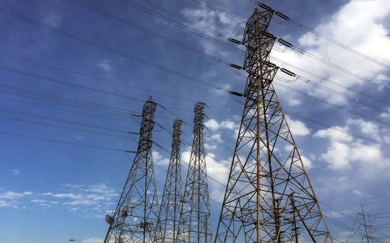 Reforma electrica de AMLO, un riesgo para el crecimiento economico: IMEF