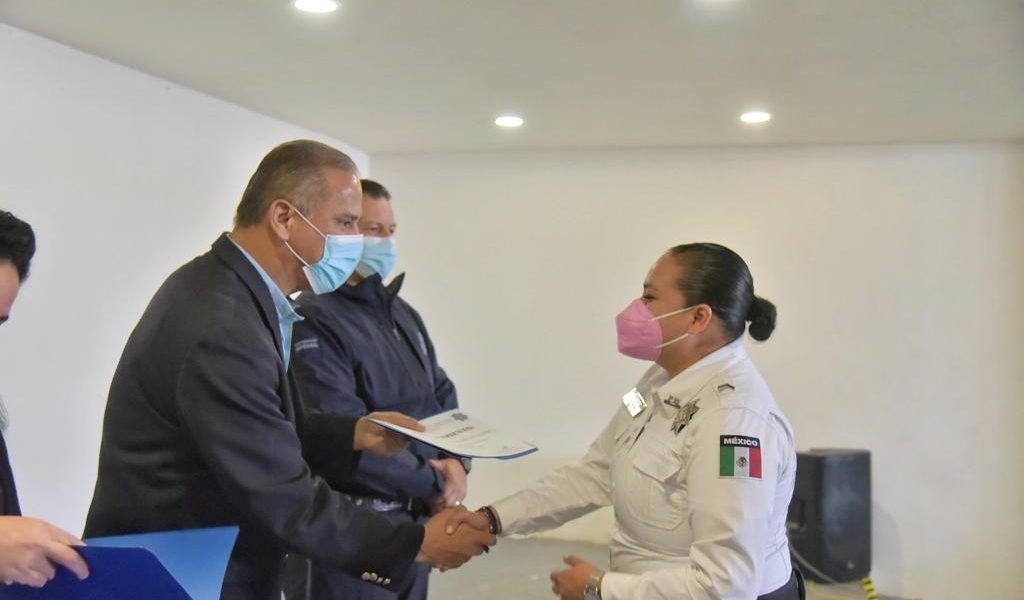 IMPARTEN CURSO DE DERECHOS HUMANOS A POLICÍAS DE JM