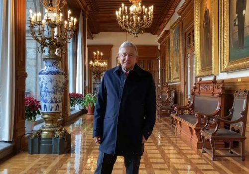 AMLO gana más de 1 mdp al mes y no el salario austero mencionado