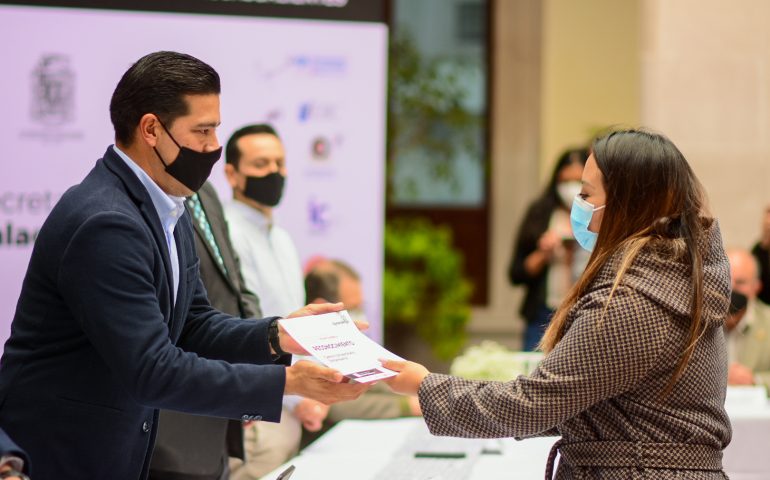 MUNICIPIO Y UNIVERSIDADES FIRMAN CONVENIO A FAVOR DE LA PROFESIONALIZACIÓN DE LA JUVENTUD