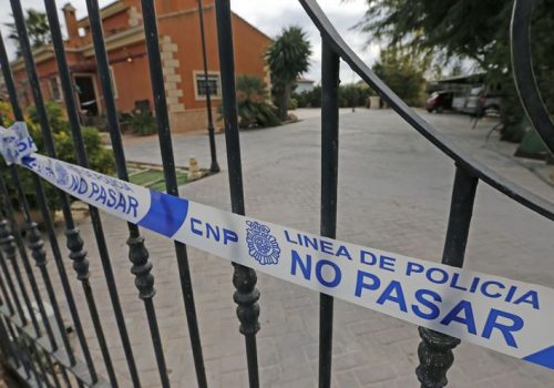Adolescente mata a su familia tras no dejarle usar la PlayStation y el Wifi