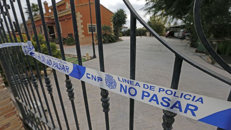 Adolescente mata a su familia tras no dejarle usar la PlayStation y el Wifi