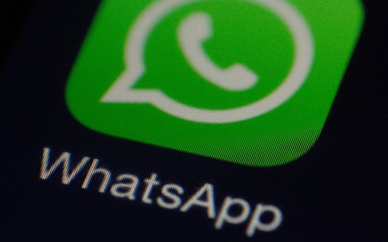 Activa el «modo fantasma» de WhatsApp de esta manera