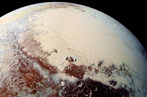 ¿Volcanes de hielo? Sonda New Horizons revela estos gigantes en Plutón