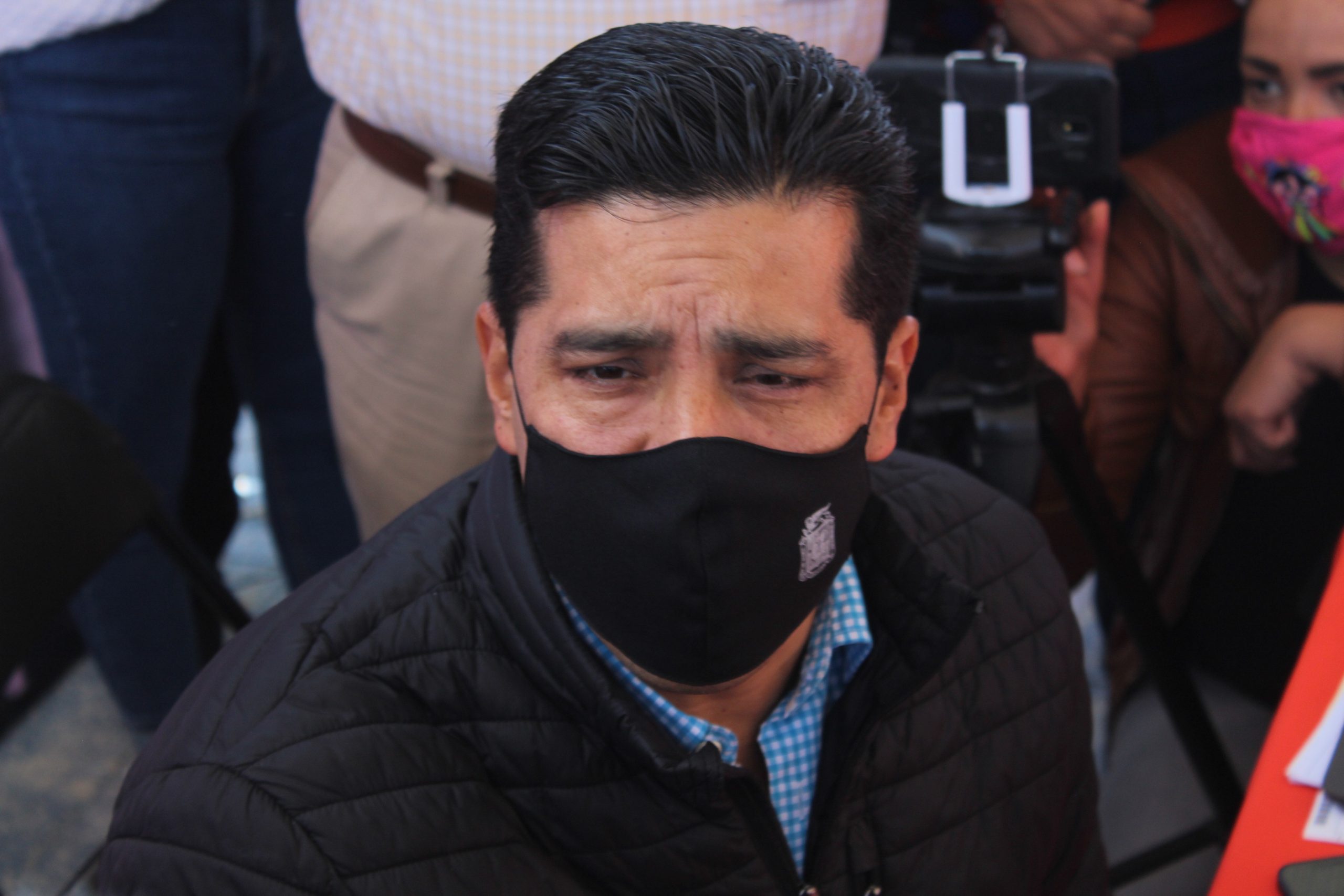 Leo Montañez da la cara por falta de agua en el oriente