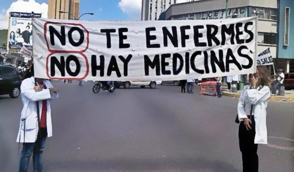 Te presentamos la Radiografía del Desabasto: Informe de Transparencia en Salud 2017-2021