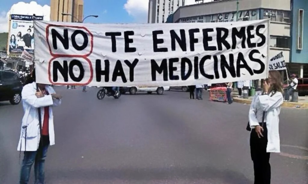 Te presentamos la Radiografía del Desabasto: Informe de Transparencia en Salud 2017-2021