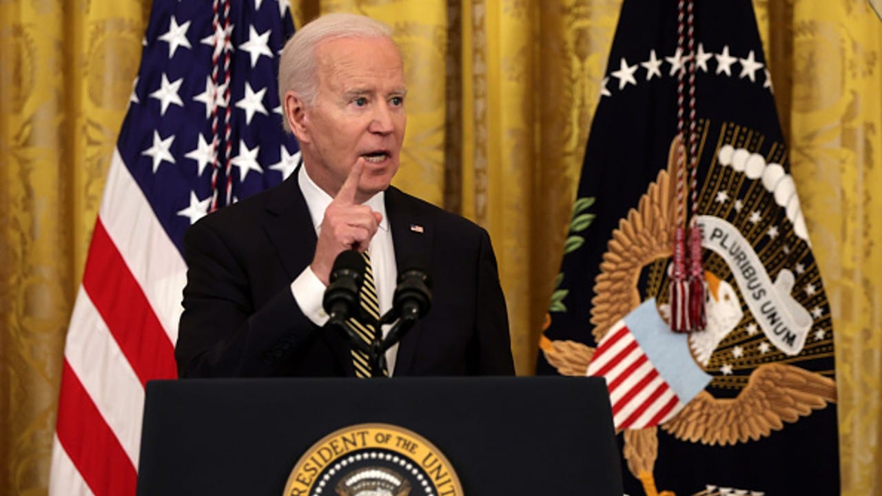 «Criminal de guerra» Biden califica a Putin, Kremlin le responde