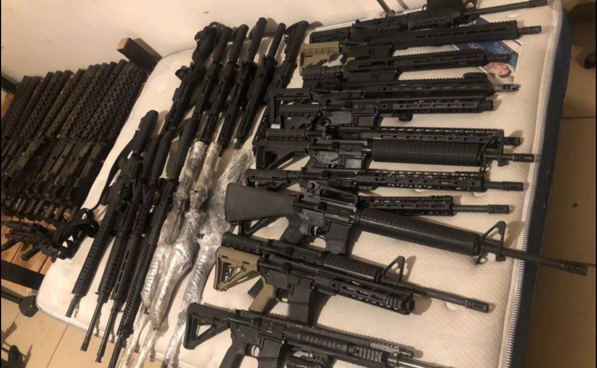 Duro golpe a Los Salazar, aseguran casi tres millones de cartuchos, explosivos y rifles