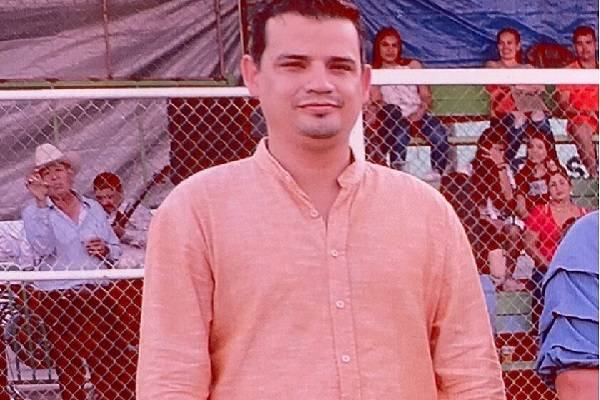 Asesinan al asesor del presidente municipal de Aguililla, en Michoacán