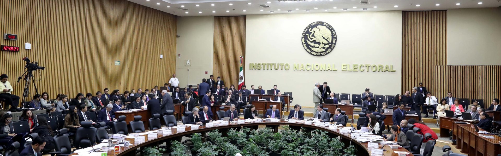 INE rechaza suspender las giras de las corcholatas de Morena