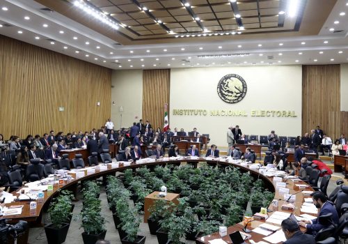 INE rechaza suspender las giras de las corcholatas de Morena