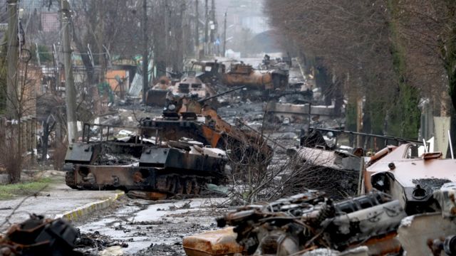 Califica biden como «crimen de guerra» atrocidades de Rusia en Ucrania