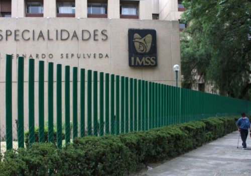 Fue a que le quitaran un DIU y el IMSS le amputo las piernas, CNDH orden indemnización
