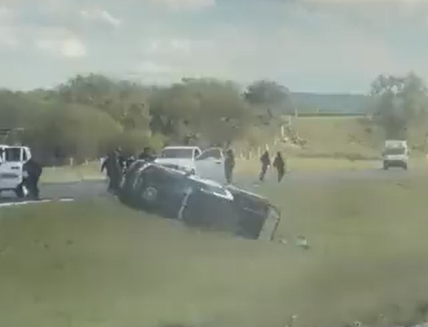 Enfrentamiento armado en carretera de Nuevo León deja 10 delincuentes muertos
