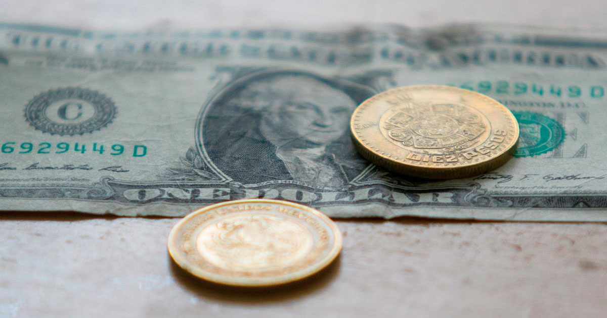 Cierra con perdidas peso mexicano tras anuncio de la Fed