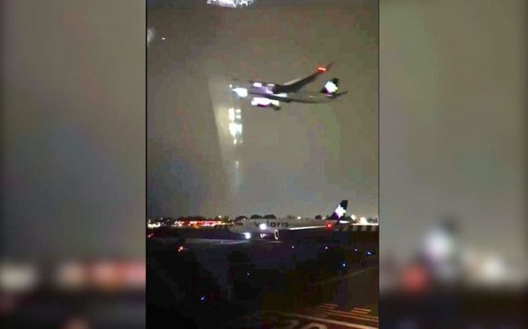 Gobierno ya investiga incidente aéreo en el AICM