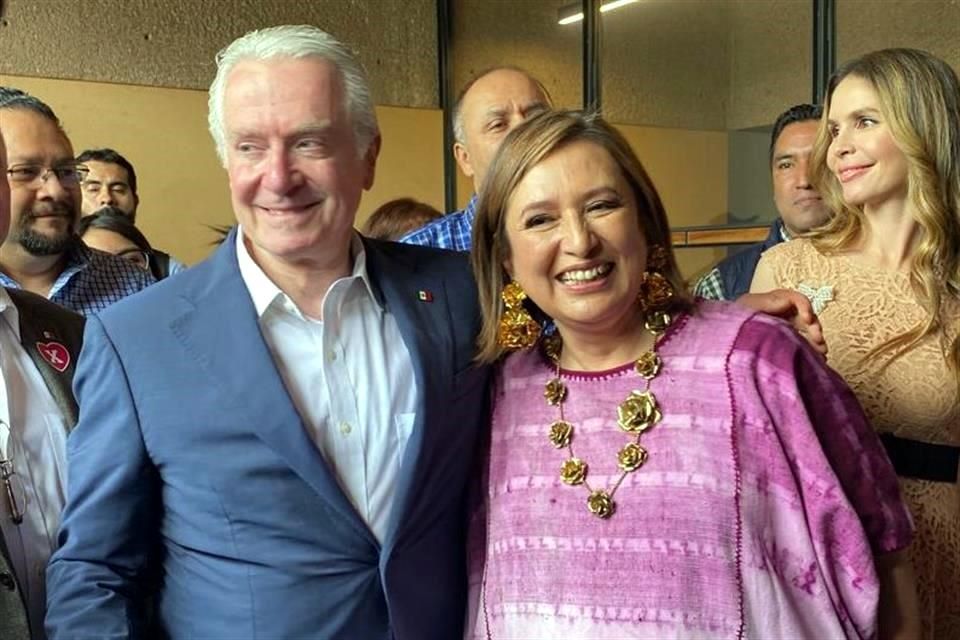 Santiago Creel y Xóchitl Gálvez se registran para la candidatura presidencial de la alianza Frente Amplio por México