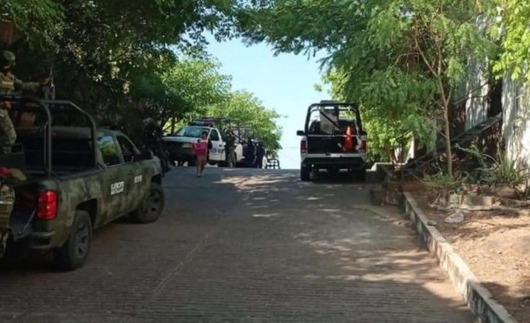 Grupo armado rescata a reo de penal en Guerrero