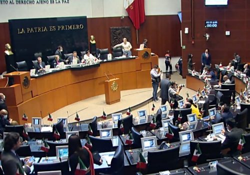 Comisiones del Senado avalan plan B sin cláusula de vida eterna para partidos políticos pequeños