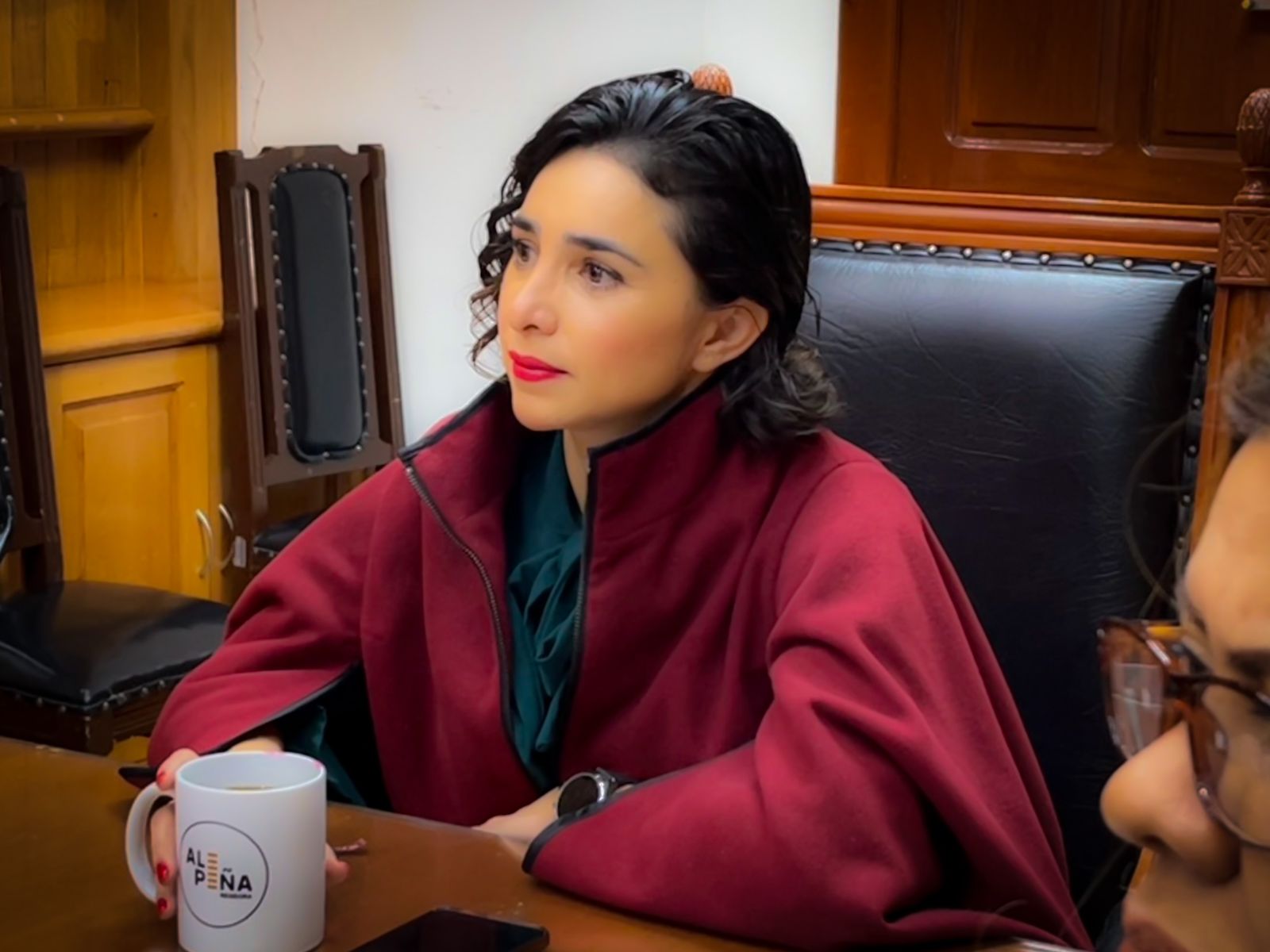 Remunicipalizar pero sin engañar a la población: Ale Peña