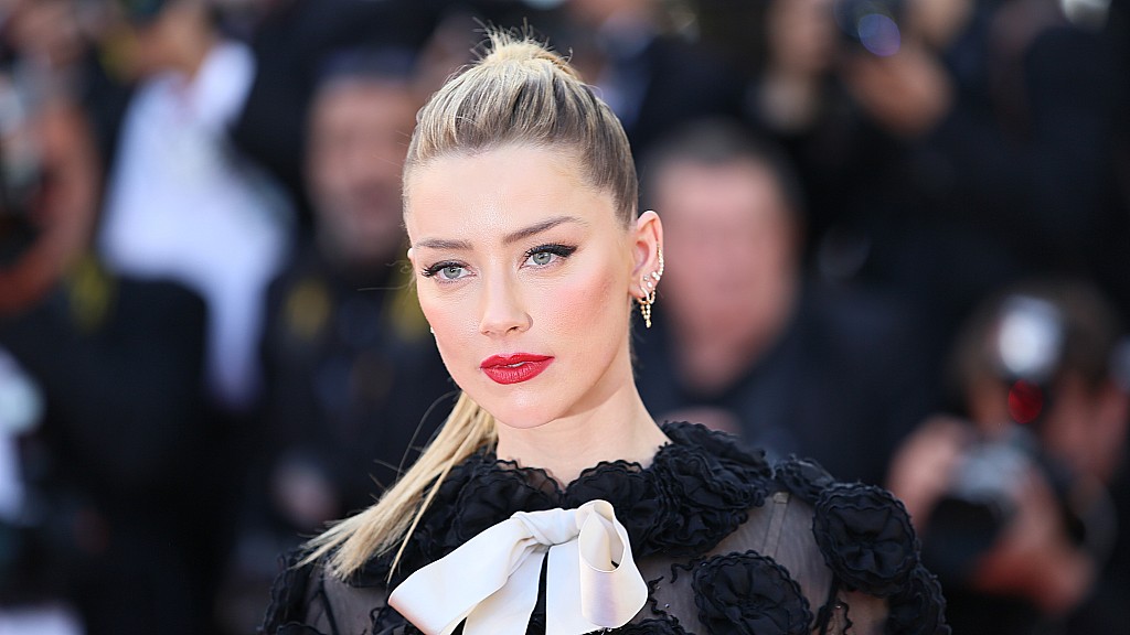 «La reina del Chantaje» se revela polémico pasado de Amber Heard en fiestas sexuales de Hollywood