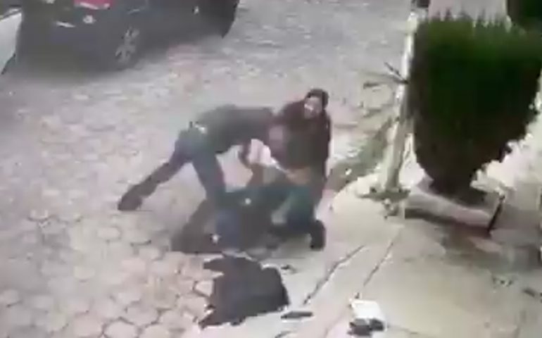 FRUSTRAN ASALTO VECINOS DE LA CDMX