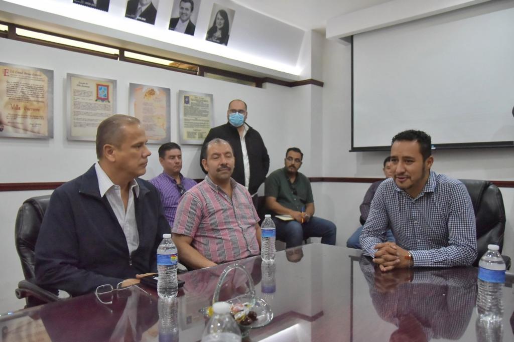 AUTORIDADES DE JESÚS MARÍA VISITAN MODELOS DE RASTROS MUNICIPALES