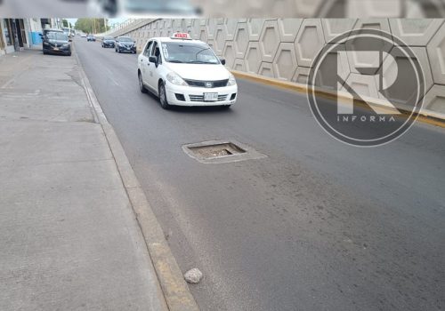 Crítica Gráfica: Alcantarilla abierta en Avenida de los Maestros