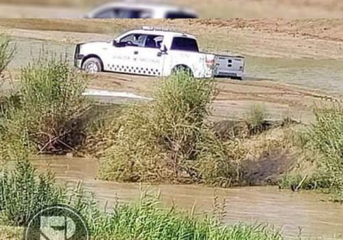 La Critica Grafica: GN abandona camioneta