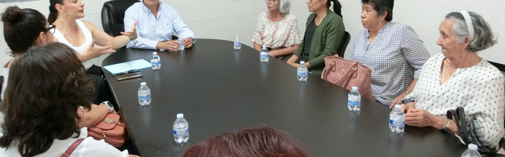 DIF MUNICIPAL Y FUNDACIÓN CAMBIANDO UNA VIDA ENTREGARON PRÓTESÍS MAMARIAS DEL PROGRAMA “RECONSTRUYE MI SER”