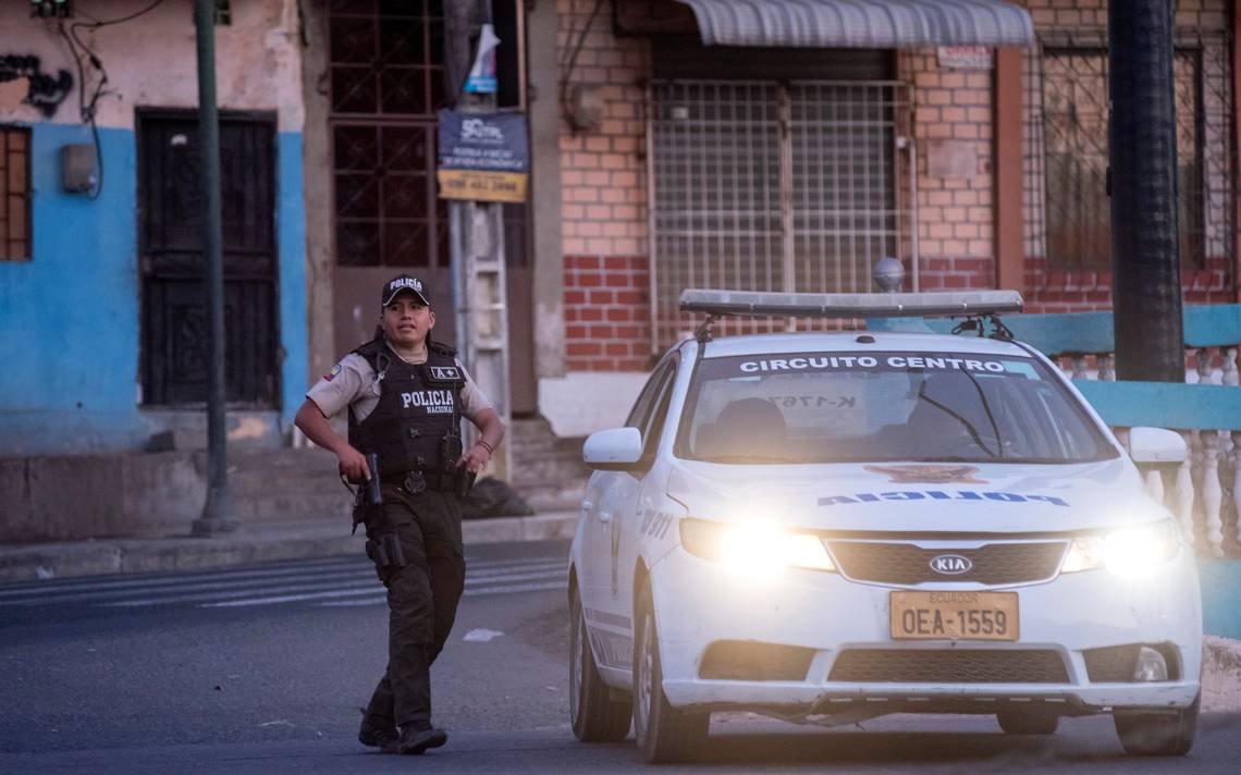 Atentado deja saldo de 5 policias asesinados por el CJNG en Ecuador