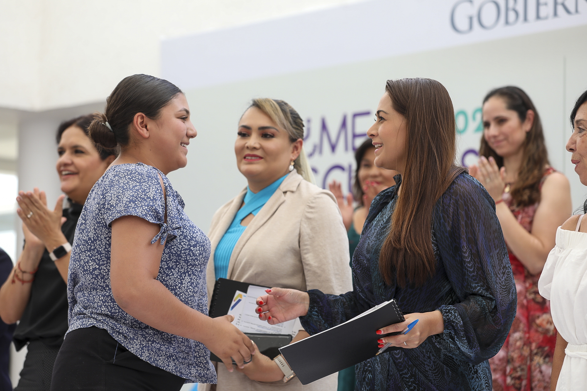 EN AGUASCALIENTES TRABAJAMOS POR EL FUTURO Y BIENESTAR DE NUESTRAS NIÑAS, NIÑOS Y ADOLESCENTES: TERE JIMÉNEZ