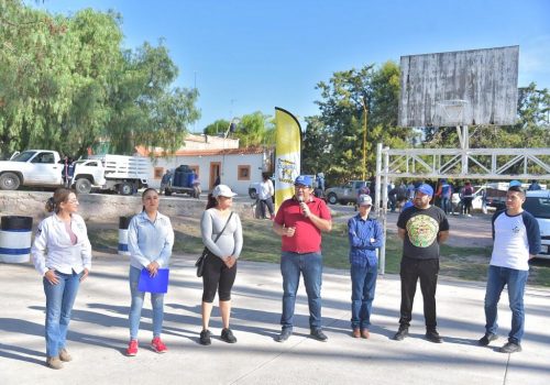 ENCHÚLAME LA CUADRA EN GRACIAS A DIOS