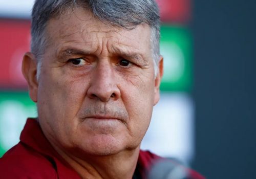 Tata Martino define delanteros para Qatar 2022, afición queda inconforme