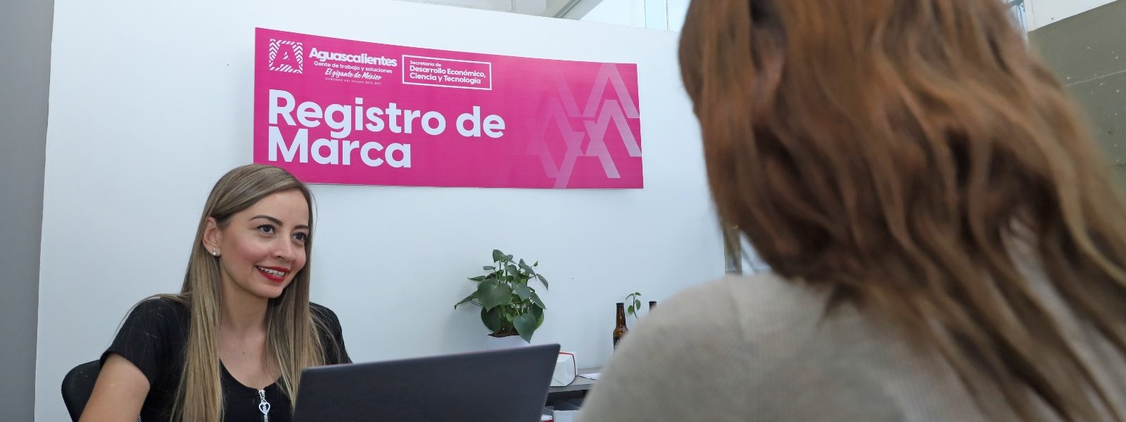 ANUNCIA TERE JIMÉNEZ FACILIDADES PARA QUE EMPRENDEDORES REGISTREN SU MARCA