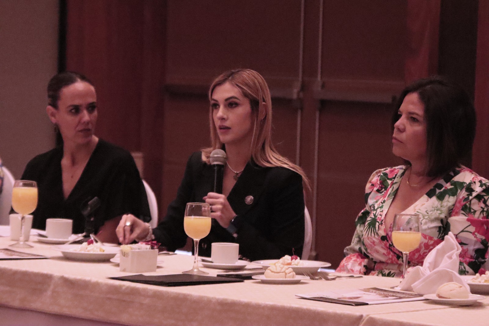 Michelle Olmos presenta el programa «Escuelas Ciberseguras» en la lucha contra el ciberacoso