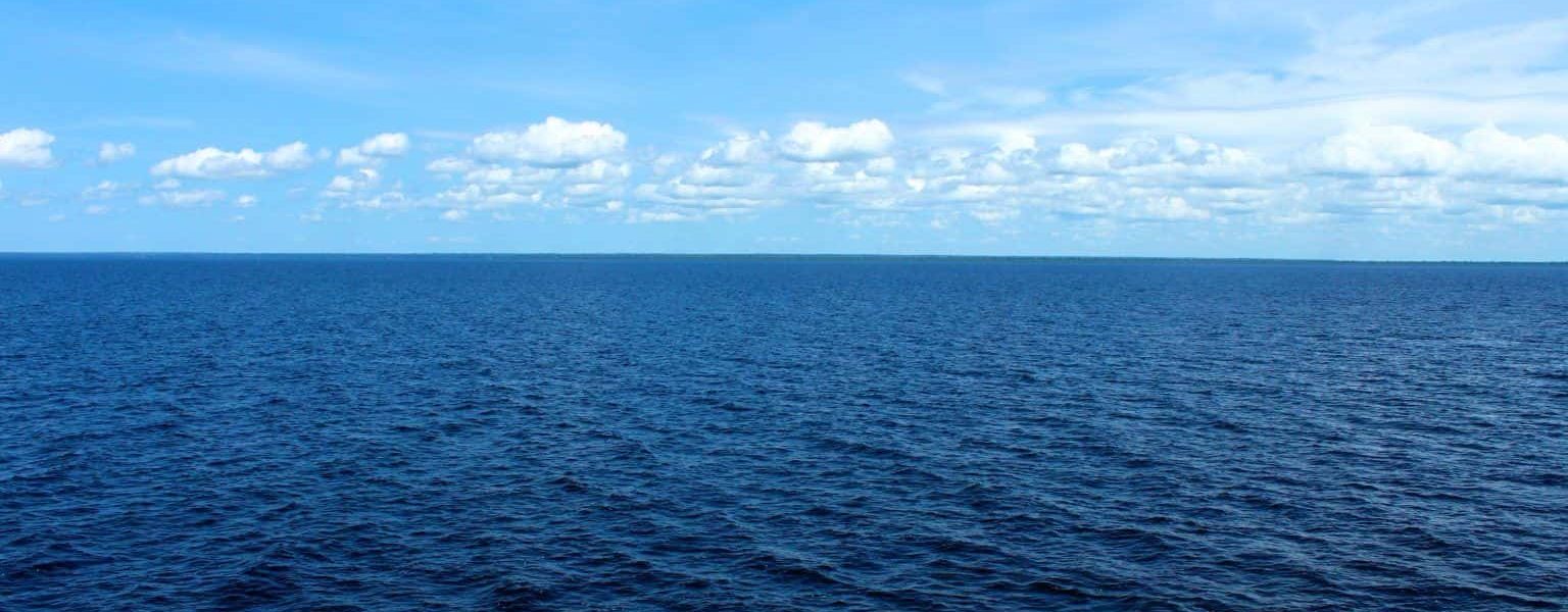 Temperatura de la superficie oceánica alcanza temperaturas récord en agosto