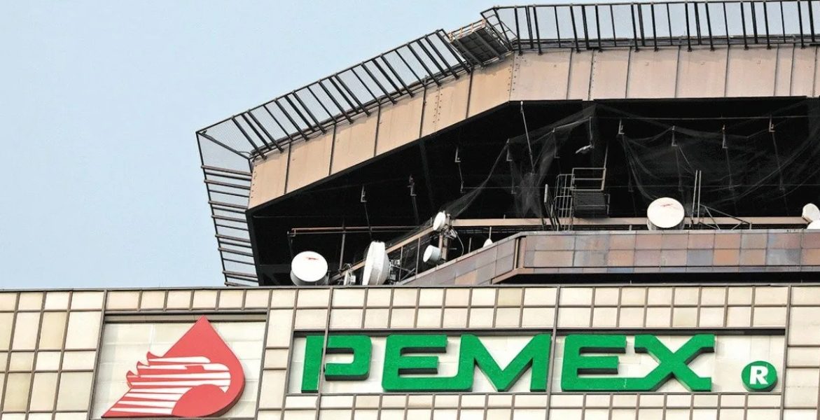 Funcionarios de la CNH que habían rechazado planes de Pemex, ahora fueron presionados a renunciar