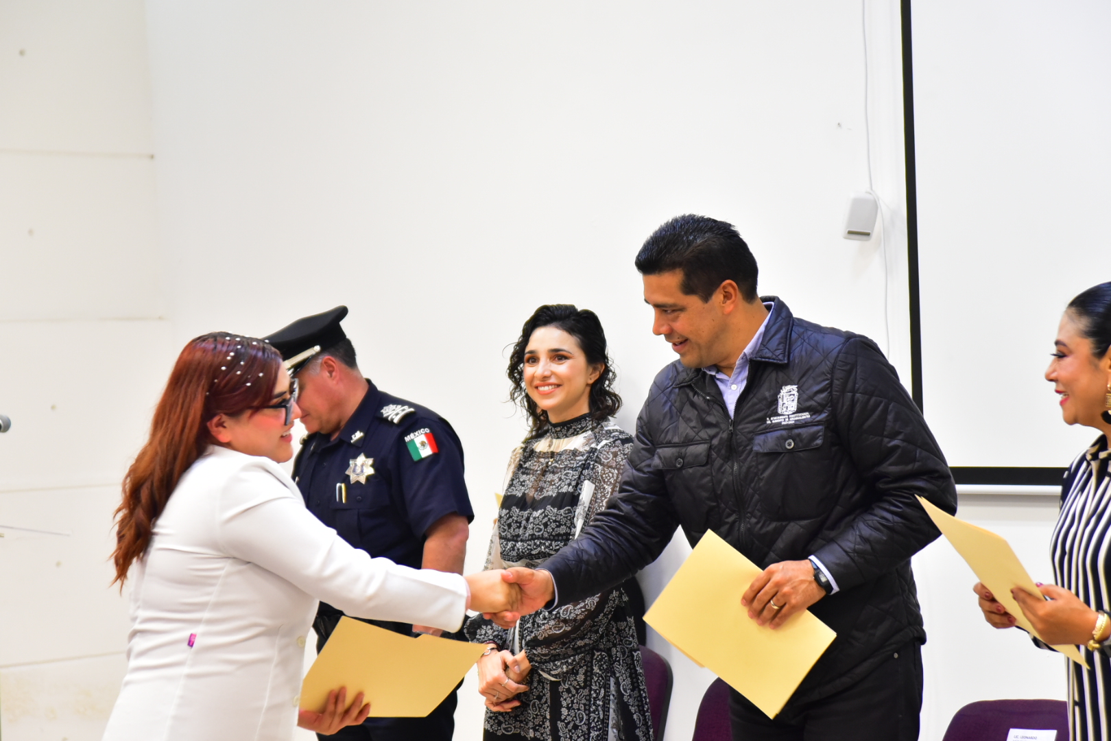PERSONAL DE LA SECRETARÍA DE SEGURIDAD PÚBLICA SE GRADUÓ DE BACHILLERATO