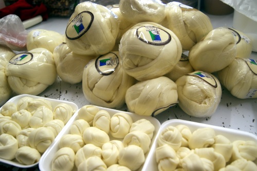 Profeco retirará estas marcas de queso oaxaca por incumplimientos