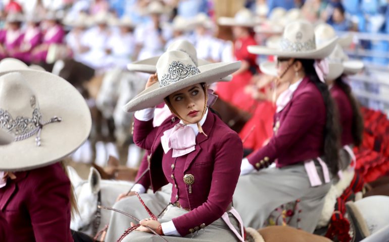 RECONOCE TERE JIMÉNEZ A QUIENES MANTIENEN VIVAS TRADICIONES COMO LA CHARRERÍA EN AGUASCALIENTES