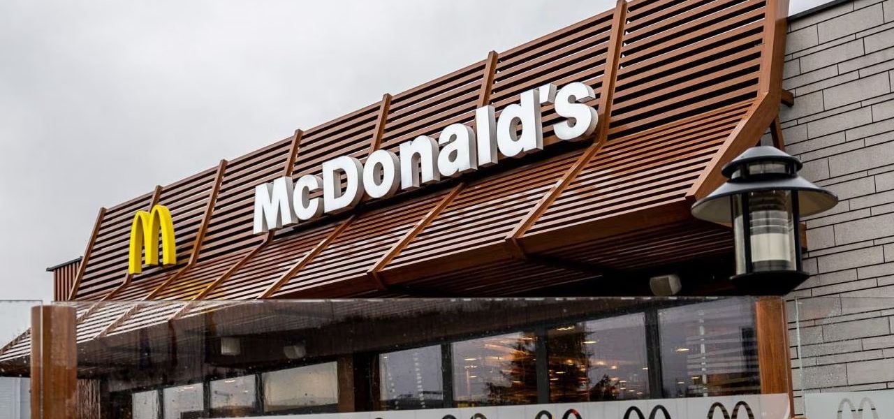 McDonald’s cierra oficinas en EE. UU. para anunciar despidos y reestructuración