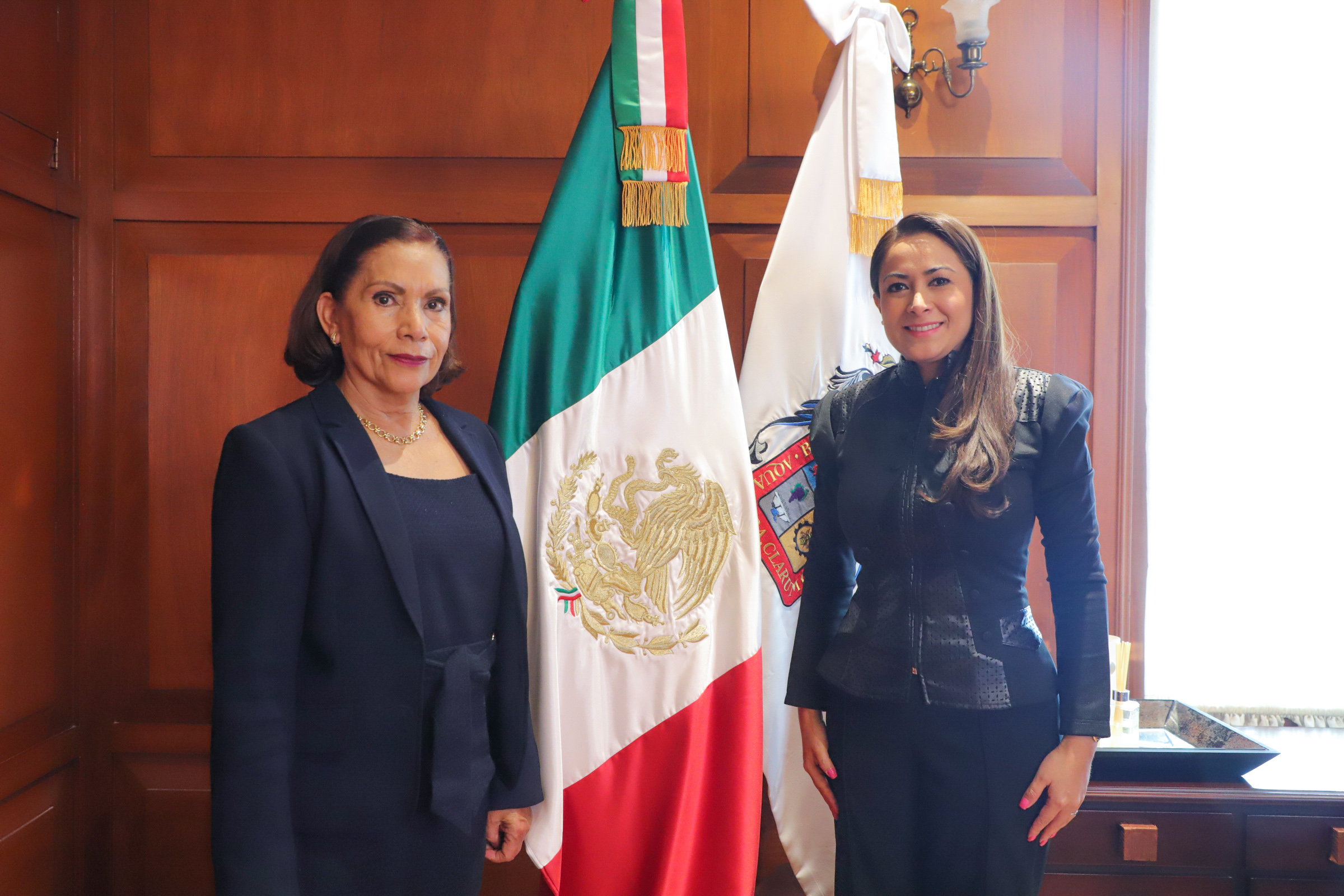 TERE JIMÉNEZ Y LA DELEGADA DE BIENESTAR EN AGUASCALIENTES ESTRECHAN LAZOS