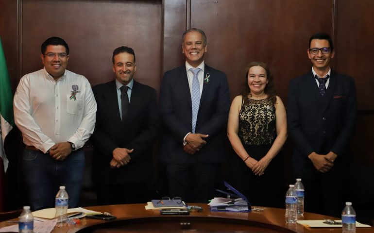 TOMAN PROTESTA NUEVOS REGIDORES EN JM
